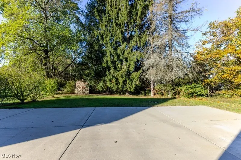 Rear parking pad