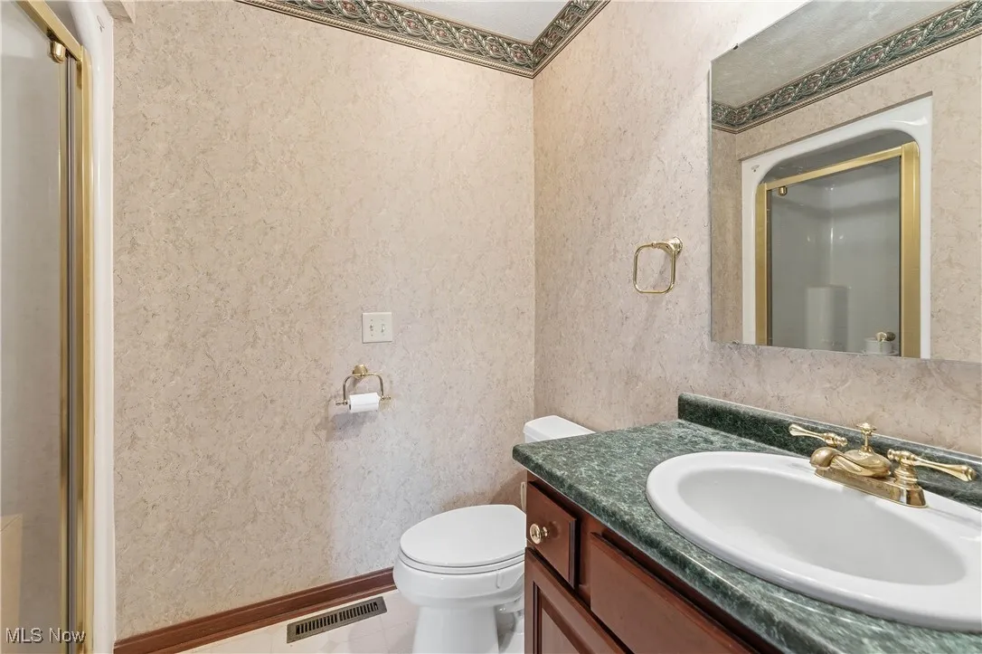 107 E Broad Street, Louisville, Ohio 44641,MLS Now Listing ID