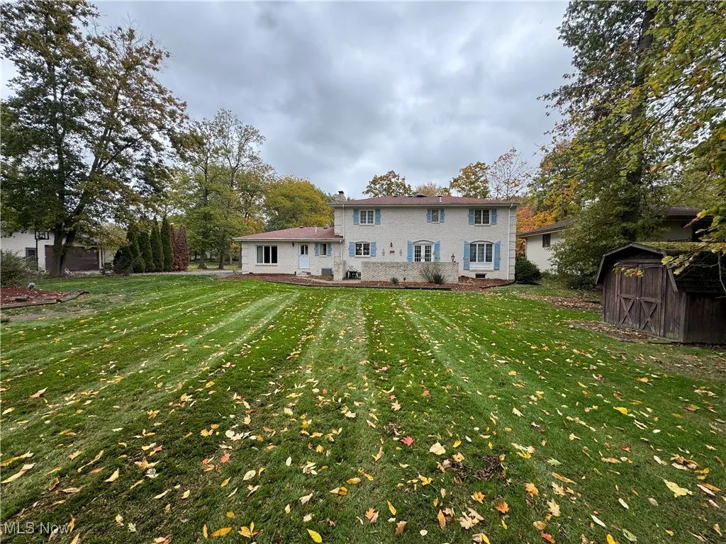 5594 Engleton Lane, Liberty, Ohio 44420,MLS Now Listing ID