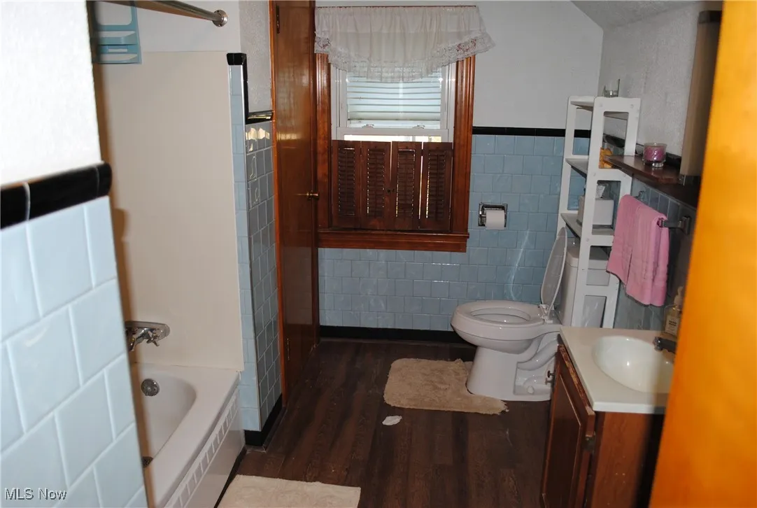 433 N Center Street, La Grange, Ohio 44050,MLS Now Listing ID