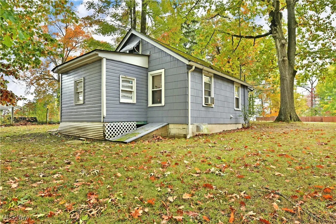 1994 Ewalt Avenue, Warren, Ohio 44483,MLS Now Listing ID
