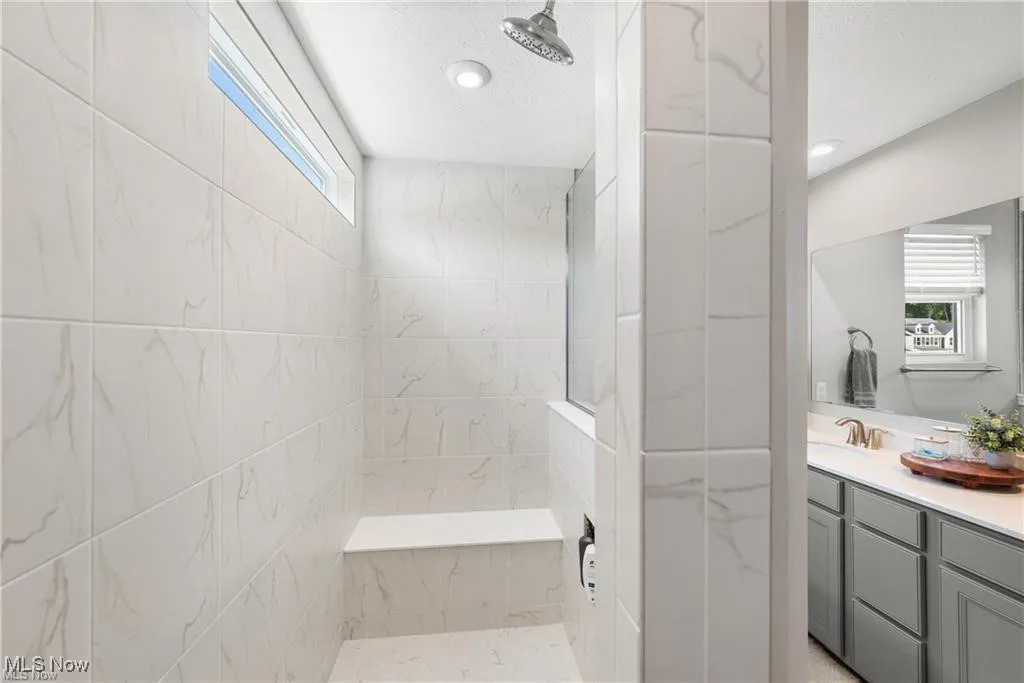 798 N Greenway Drive, Westlake, Ohio 44145,MLS Now Listing ID