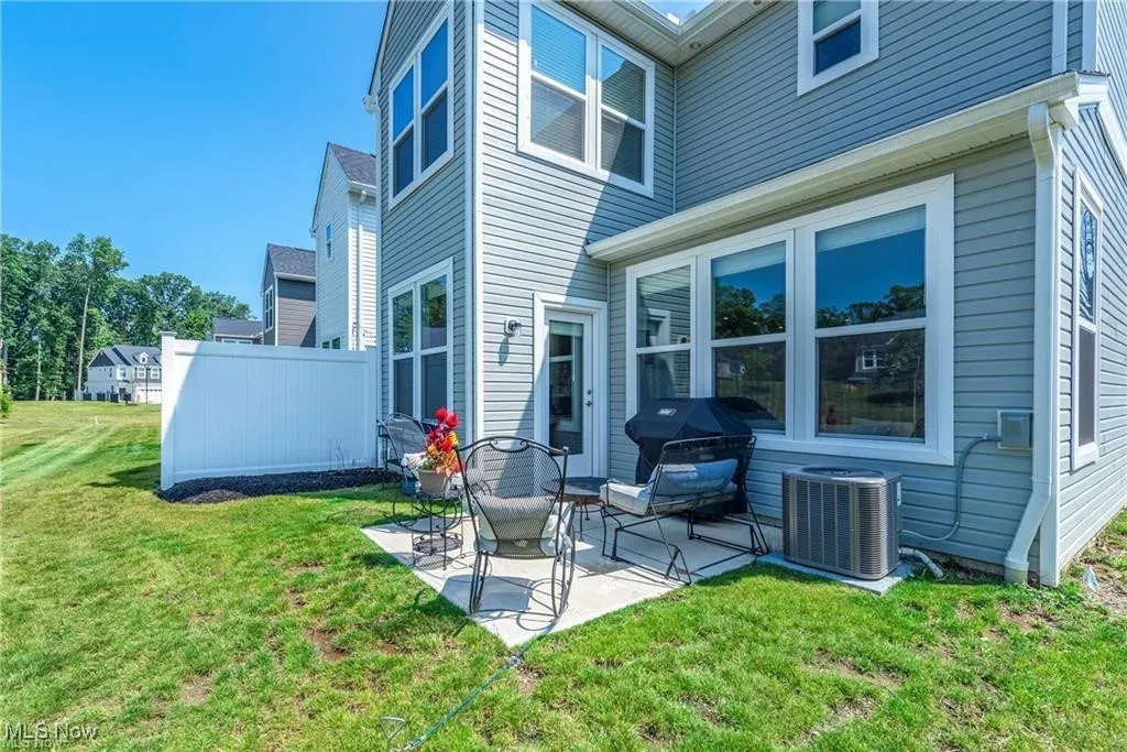 798 N Greenway Drive, Westlake, Ohio 44145,MLS Now Listing ID