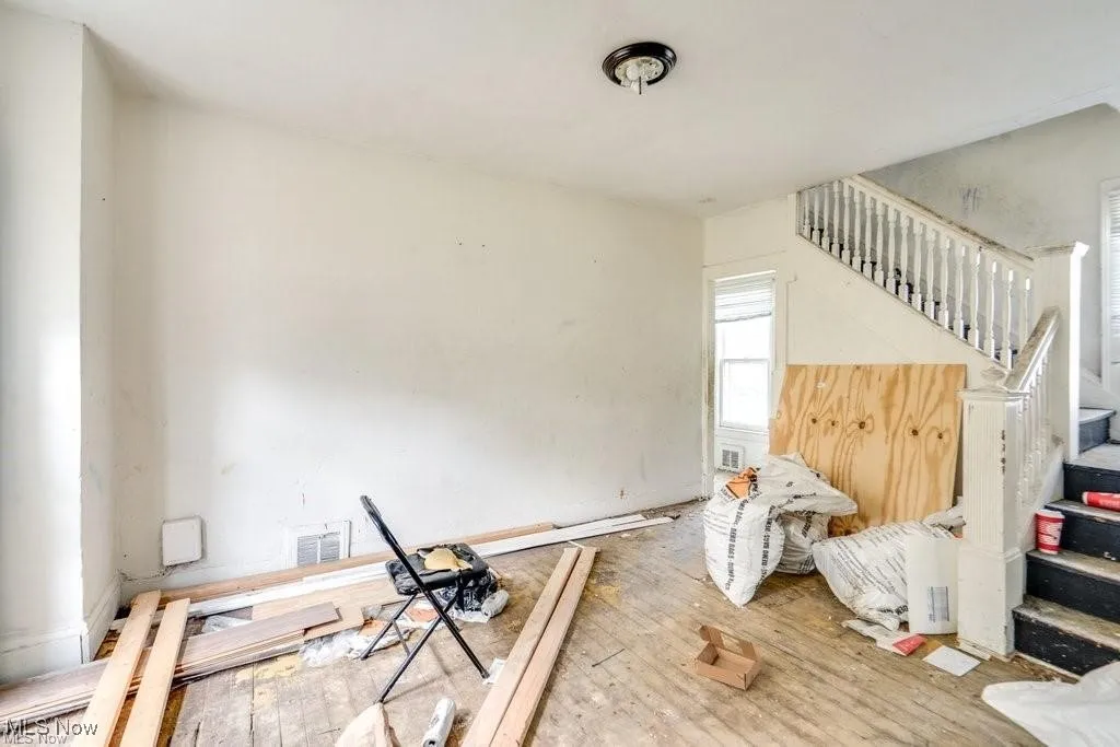 1140 E 113th Street, Cleveland, Ohio 44108,MLS Now Listing ID