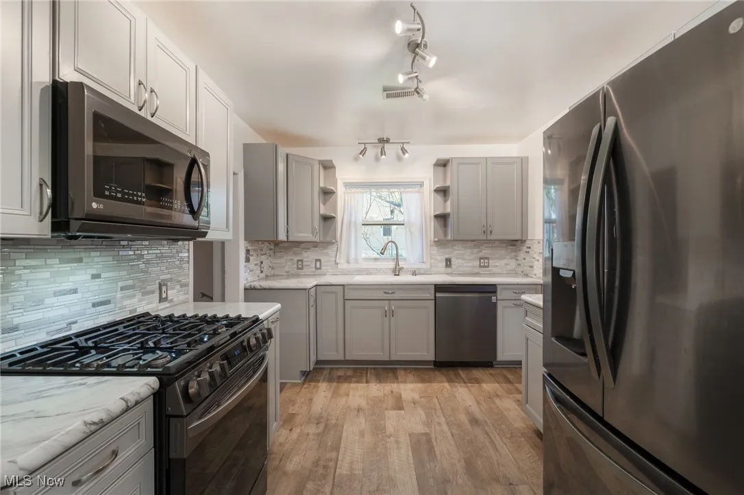 5877 Ford Road, Elyria, Ohio 44035,MLS Now Listing ID