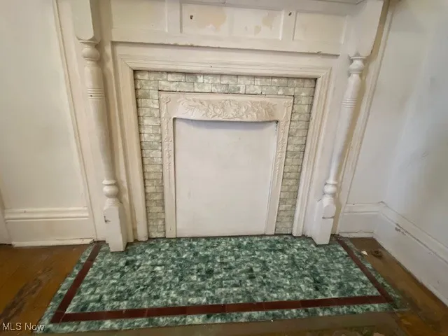 Detailed view of wood finished floors