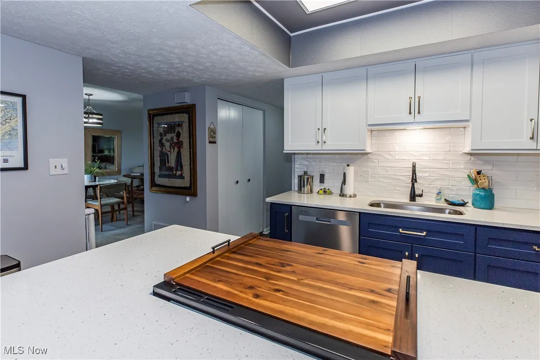 3634 Kenwood Dr, Uniontown, Ohio 44685,MLS Now Listing ID