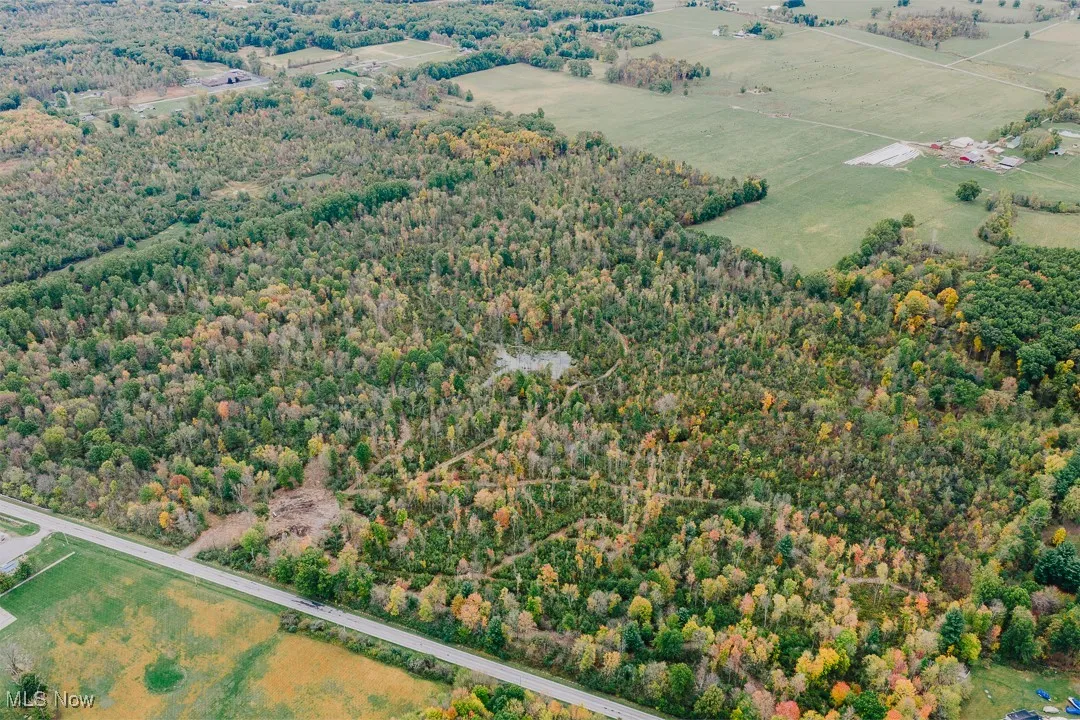 Aerial view of property's location featuring rural landscape