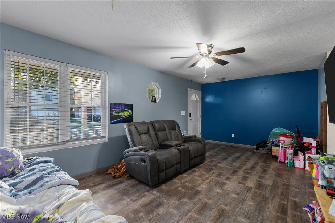 1860 Issaquah Street, Cuyahoga Falls, Ohio 44221,MLS Now Listing ID