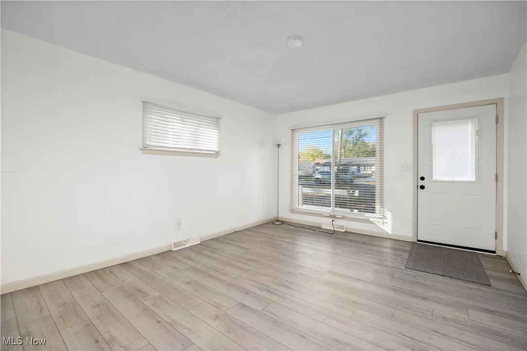 931 East Drive, Sheffield Lake, Ohio 44054,MLS Now Listing ID