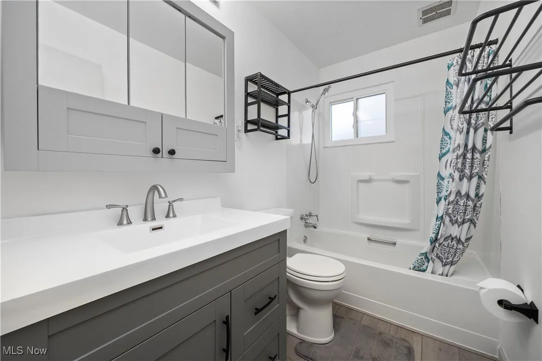 931 East Drive, Sheffield Lake, Ohio 44054,MLS Now Listing ID