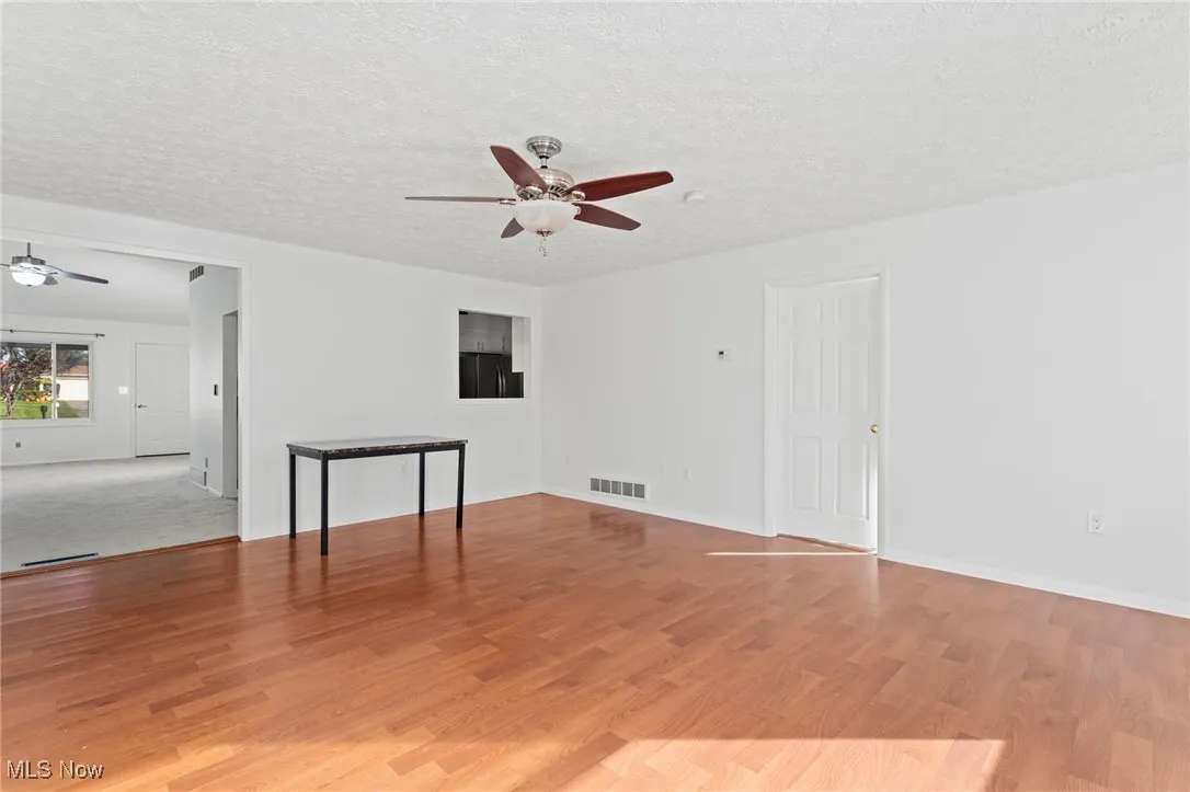 4200 Raymond Drive, Brunswick, Ohio 44212,MLS Now Listing ID