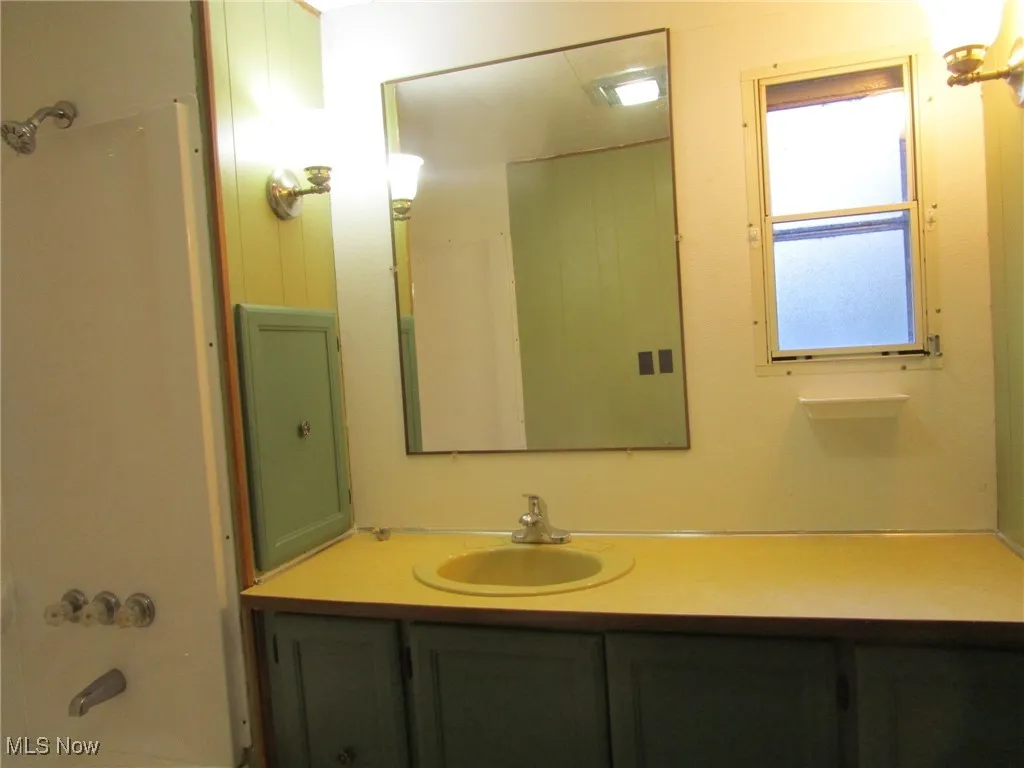 1626 #165 E 51st Street, Ashtabula, Ohio 44004,MLS Now Listing ID