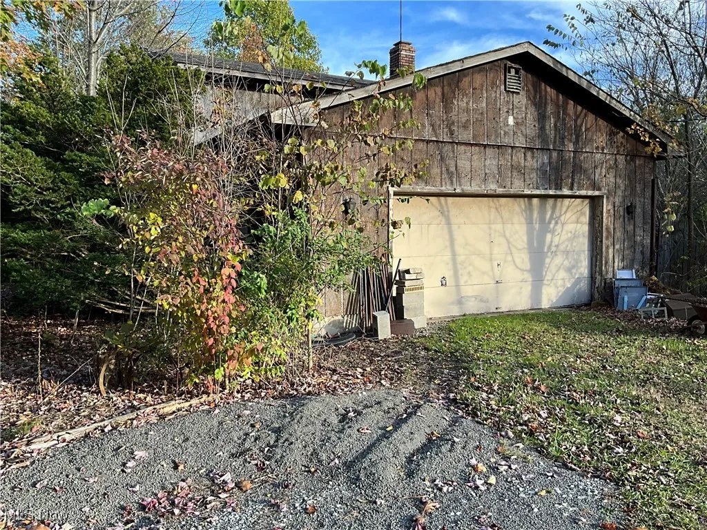 12120 New London Eastern Road, Homerville, Ohio 44235,MLS Now Listing ID