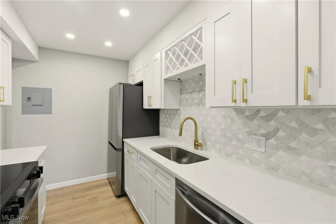 5824 Tiffany Court, Lyndhurst, Ohio 44124,MLS Now Listing ID