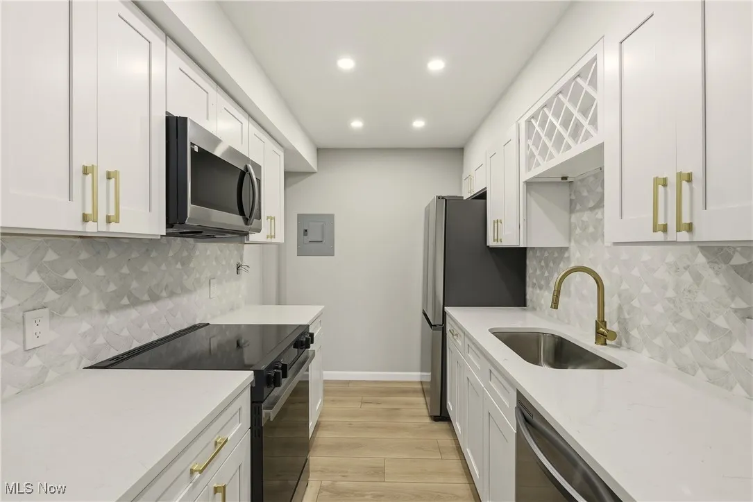 5824 Tiffany Court, Lyndhurst, Ohio 44124,MLS Now Listing ID