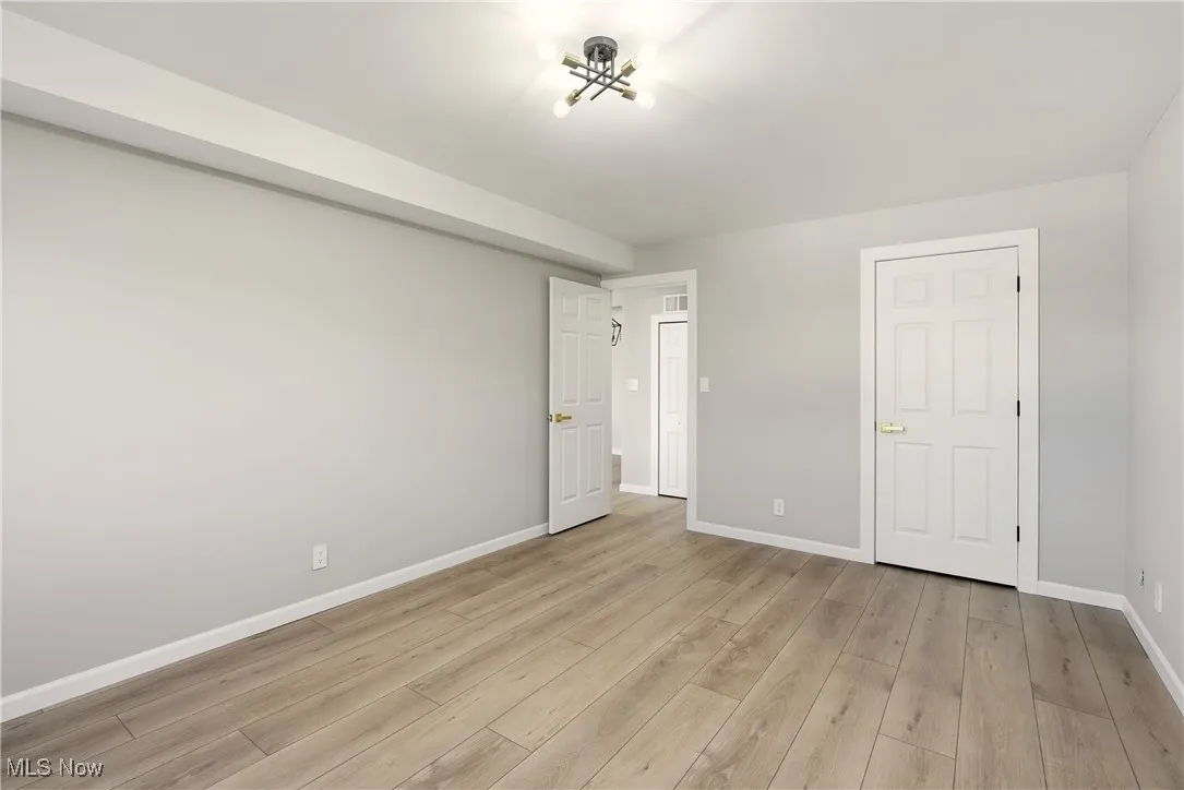 5824 Tiffany Court, Lyndhurst, Ohio 44124,MLS Now Listing ID