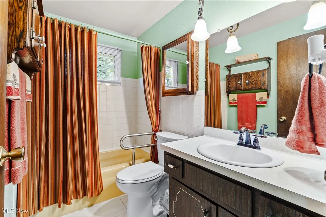 4227 Sleepy Hollow Road, Brunswick, Ohio 44212,MLS Now Listing ID