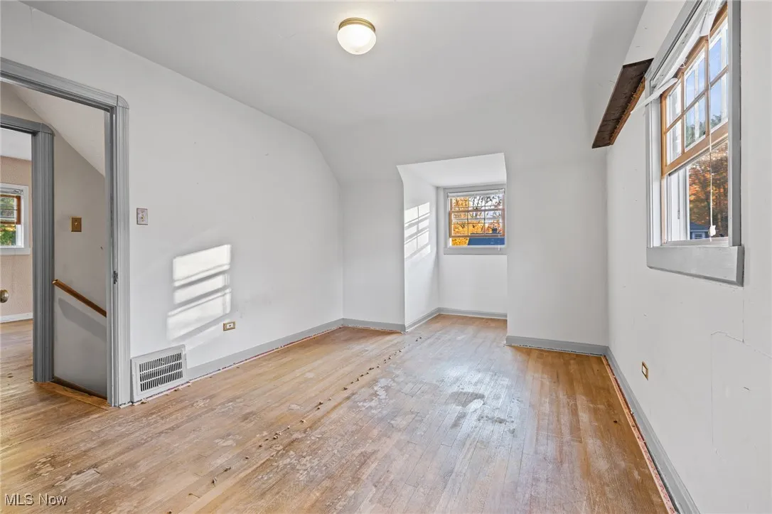 514 Kenilworth Road, Bay Village, Ohio 44140,MLS Now Listing ID