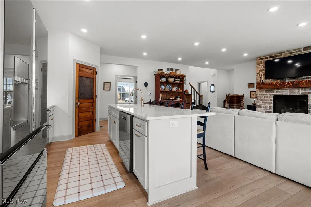 8798 Stoneshire Street, Massillon, Ohio 44646,MLS Now Listing ID