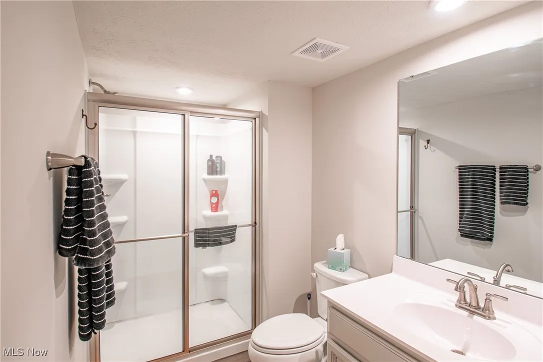 131 Wanda Court, Kent, Ohio 44240,MLS Now Listing ID