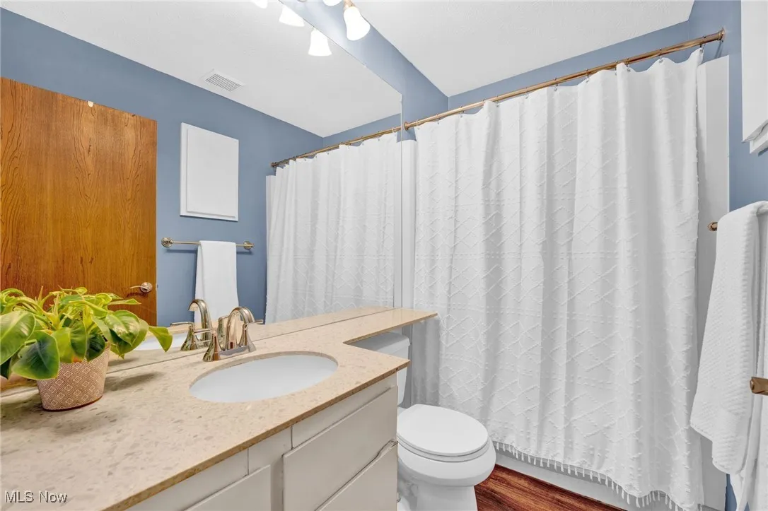 8746 Barton Drive, Strongsville, Ohio 44149,MLS Now Listing ID