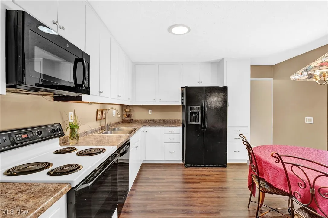 8746 Barton Drive, Strongsville, Ohio 44149,MLS Now Listing ID