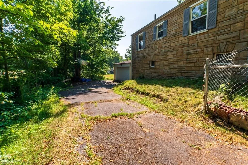 3007 E Waterloo Road, Akron, Ohio 44312,MLS Now Listing ID