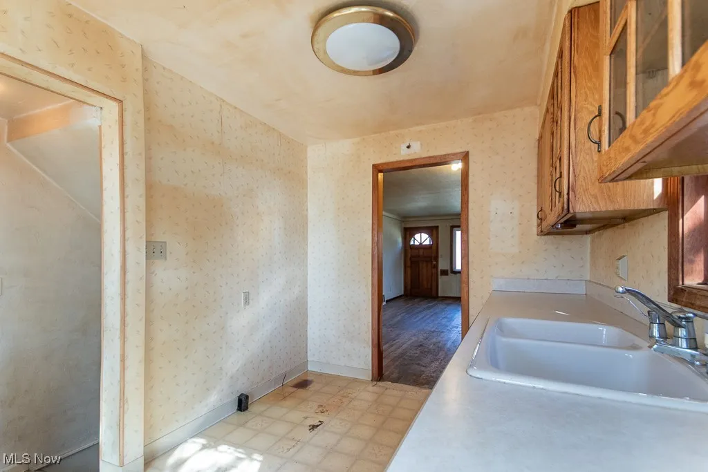 21050 Fuller Avenue, Euclid, Ohio 44123,MLS Now Listing ID