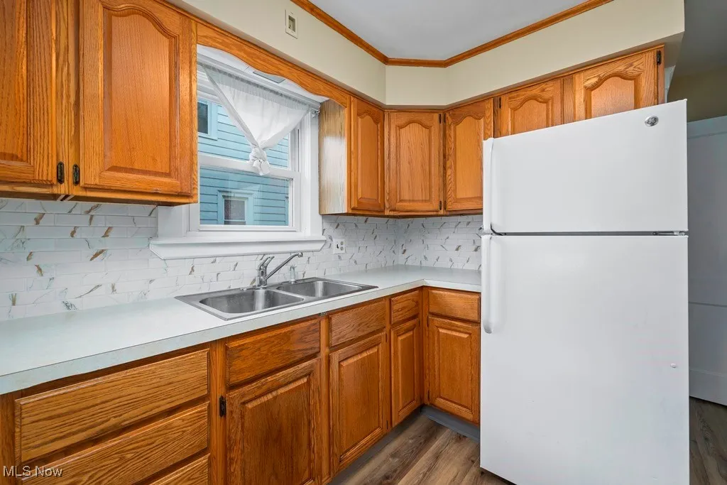 421 E Broad Street, Elyria, Ohio 44035,MLS Now Listing ID