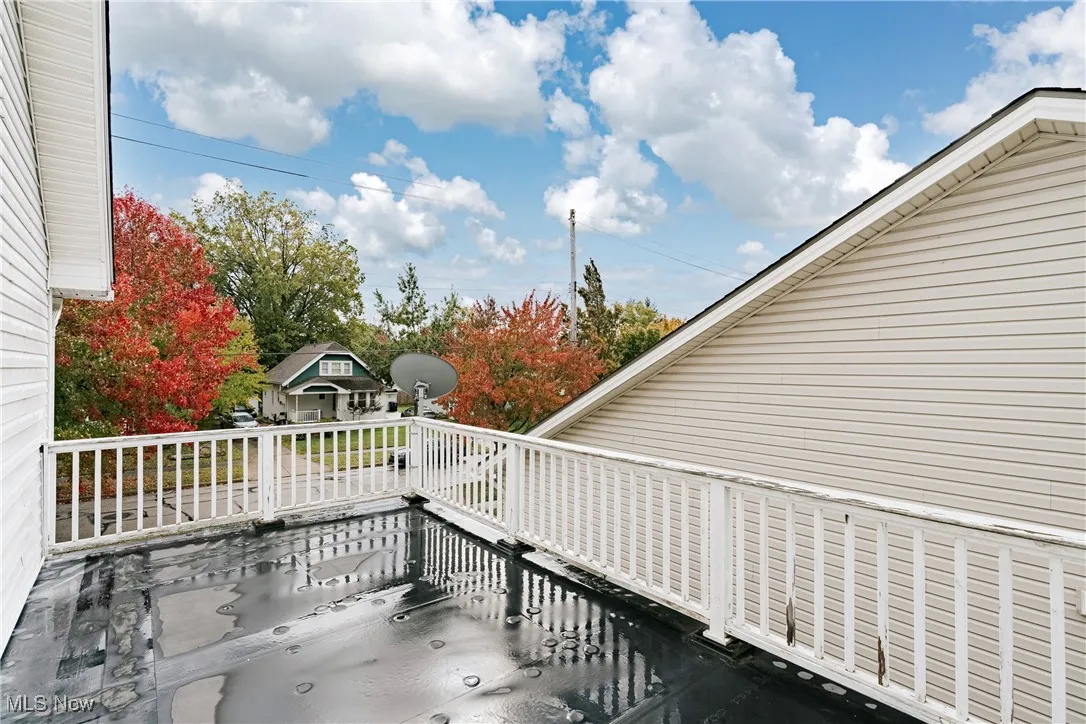 5243 Oakmont Drive, Lyndhurst, Ohio 44124,MLS Now Listing ID