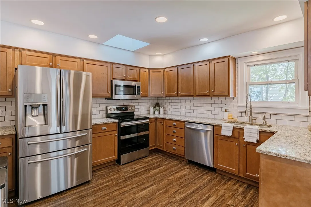 5243 Oakmont Drive, Lyndhurst, Ohio 44124,MLS Now Listing ID