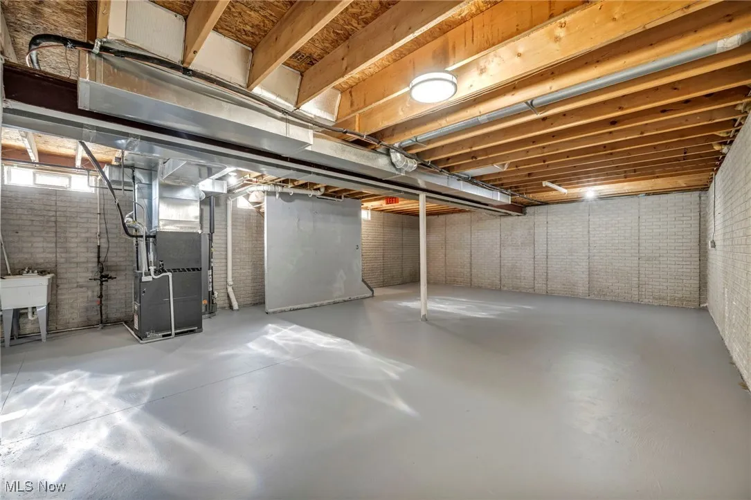 2364 E 59th Street, Cleveland, Ohio 44104,MLS Now Listing ID