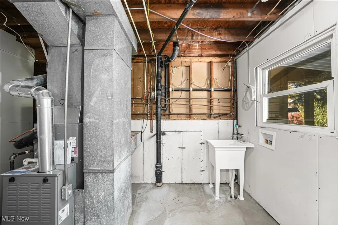 9130 Elm Circle, Windham, Ohio 44288,MLS Now Listing ID