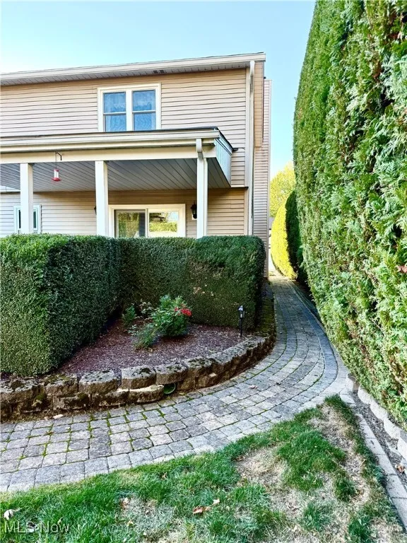 1057 Valley Creek Drive, Eastlake, Ohio 44095,MLS Now Listing ID