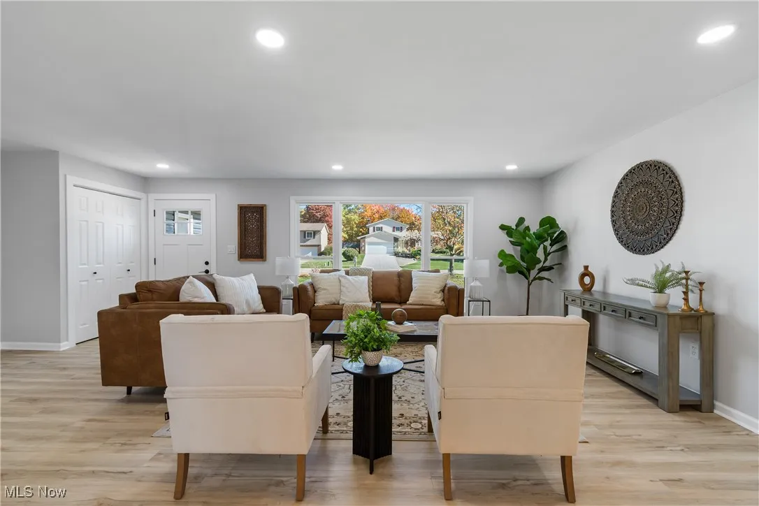 328 Crestway Oval, Brunswick, Ohio 44212,MLS Now Listing ID