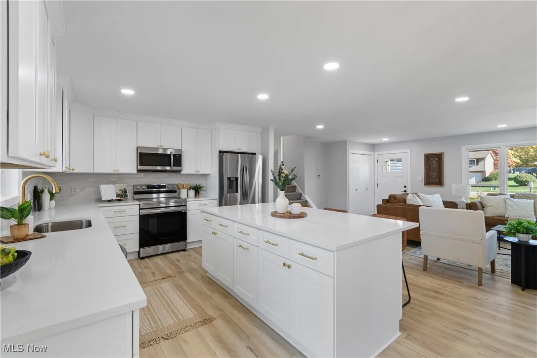 328 Crestway Oval, Brunswick, Ohio 44212,MLS Now Listing ID