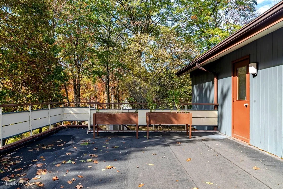 25861 Euclid Chagrin Pkwy, Richmond Heights, Ohio 44143,MLS Now Listing ID