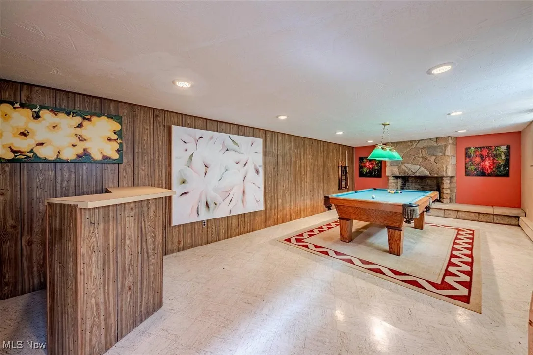 25861 Euclid Chagrin Pkwy, Richmond Heights, Ohio 44143,MLS Now Listing ID