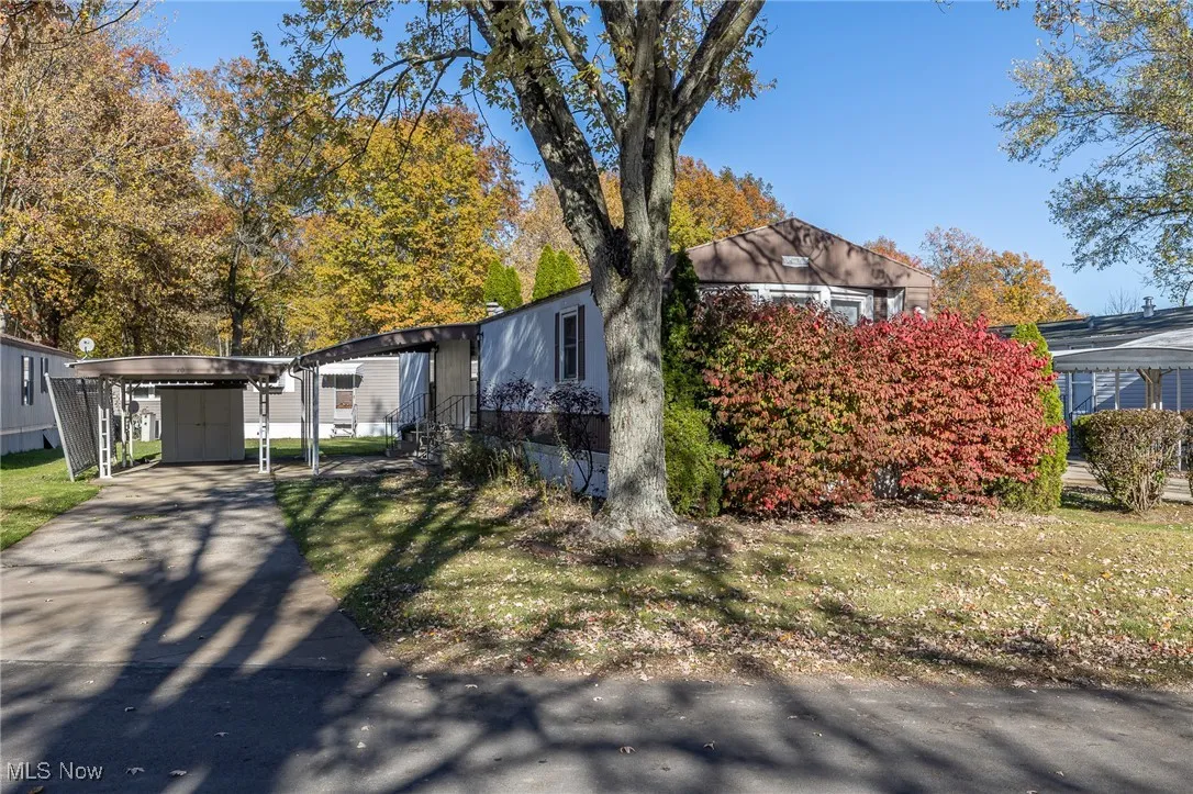 20 Grand Blvd, Olmsted Falls, Ohio 44138,MLS Now Listing ID