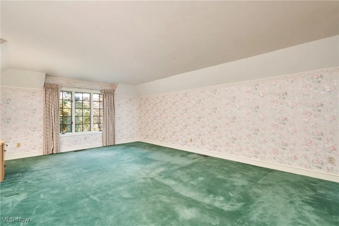 692 Pine Point Drive, Akron, Ohio 44333,MLS Now Listing ID