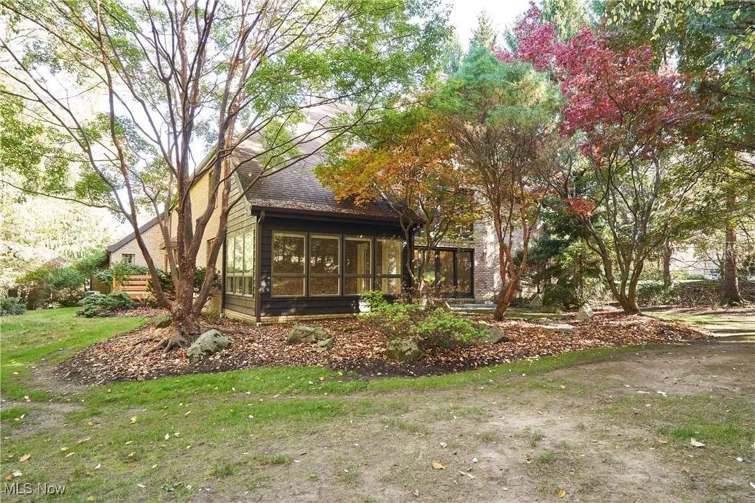 692 Pine Point Drive, Akron, Ohio 44333,MLS Now Listing ID