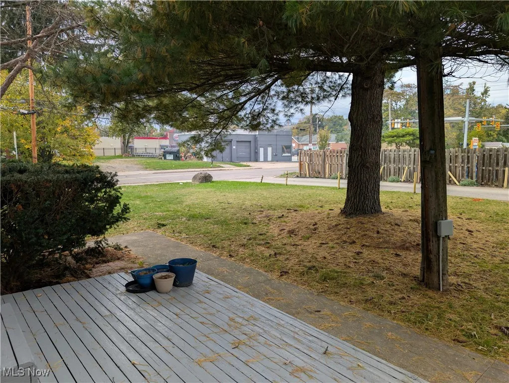 595 Dayton St Akron OH 44310 is a one bedroom townhouse in the North Hill area with a deck, storm door, basement, Living Room, Kitchen & entry on the 1st floor and the bedroom, bathroom and large oversized closet are on the 2nd floor. Recently replaced windows and siding  on the exterior and remodeled interior with new flooring, kitchen and bathroom. $750 per month plus electric by tenant. The landlord has provided trash pickup and off street parking lot. Property is just off Tallmadge Ave with easy access to Route 8.