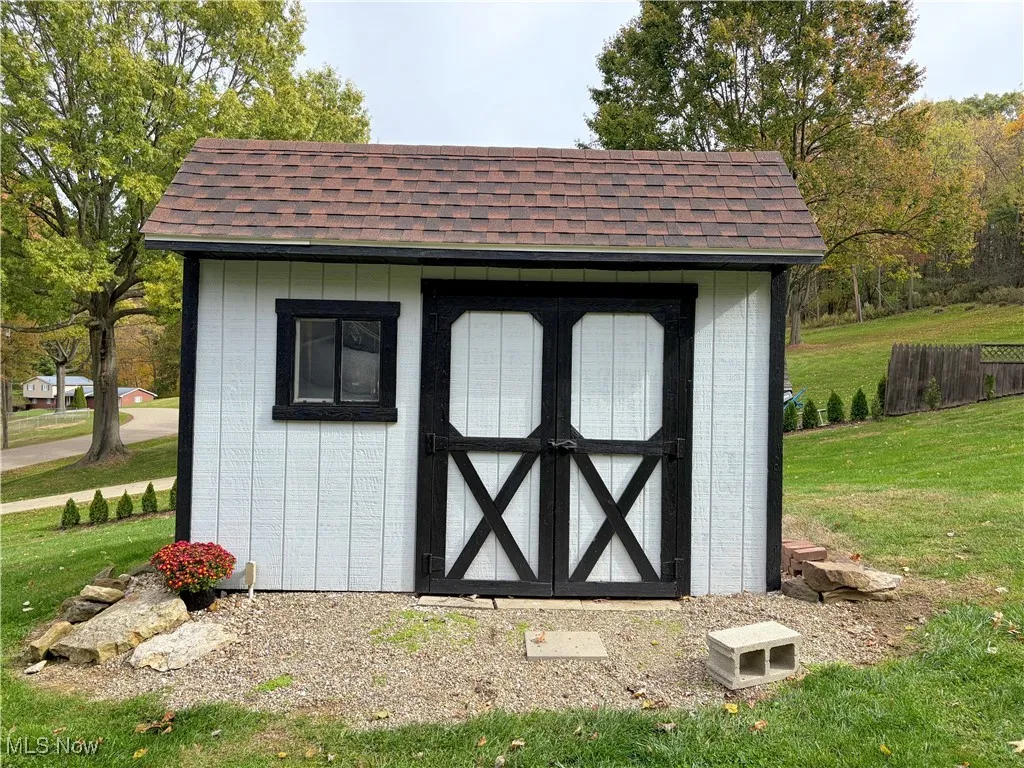 2686 Crestview Drive, Dover, Ohio 44622,MLS Now Listing ID