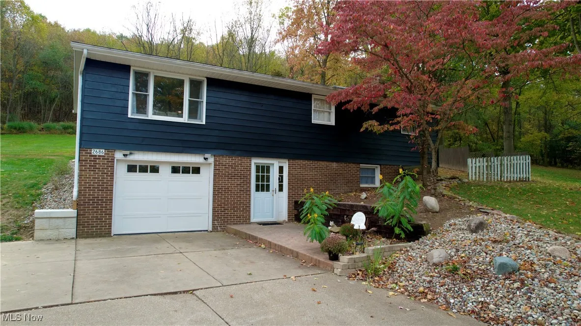 2686 Crestview Drive, Dover, Ohio 44622,MLS Now Listing ID