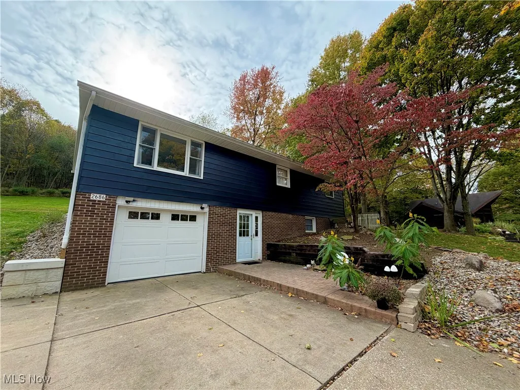 2686 Crestview Drive, Dover, Ohio 44622,MLS Now Listing ID