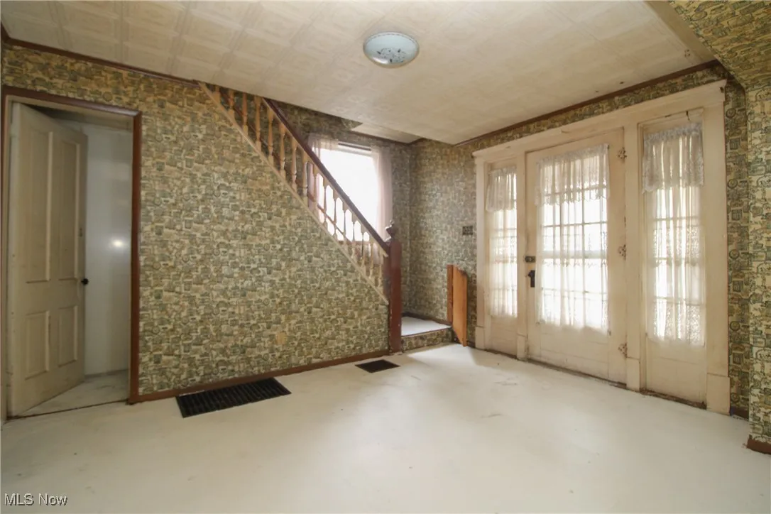 148 S Vine Street, Columbiana, Ohio 44408,MLS Now Listing ID