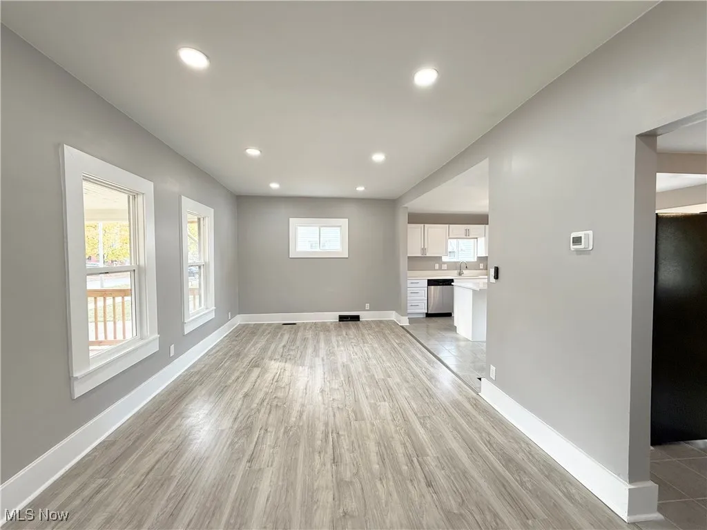 1859 E 33rd Street, Lorain, Ohio 44055,MLS Now Listing ID