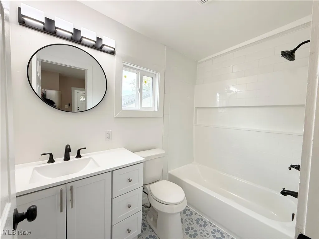 1859 E 33rd Street, Lorain, Ohio 44055,MLS Now Listing ID