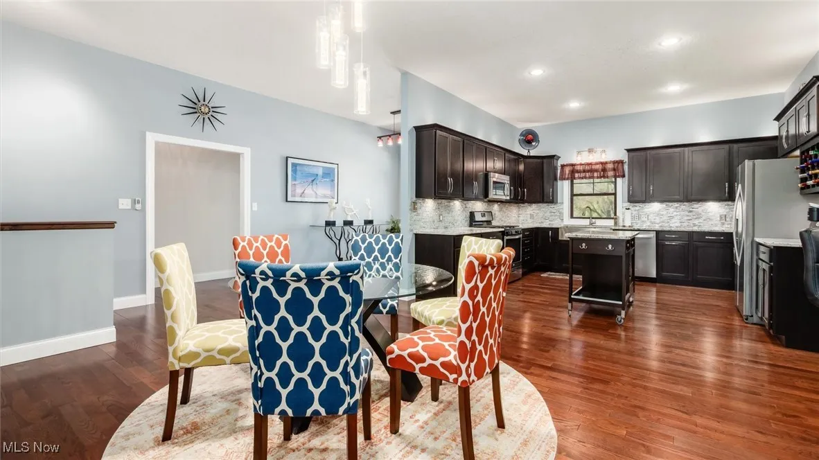 2760 E Military Road, Zanesville, Ohio 43701,MLS Now Listing ID